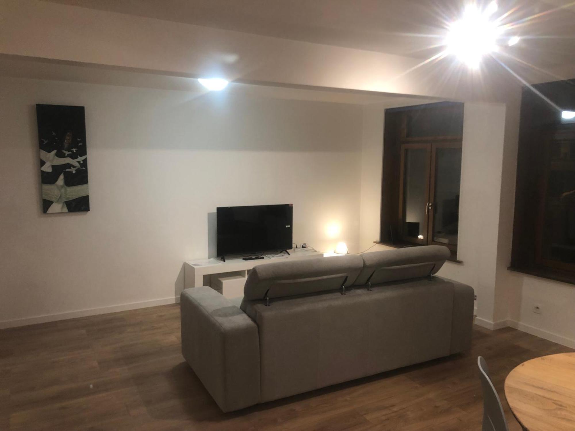 Logement Avec Deux Appartements Sur Deux Etages Wormhout Exterior photo